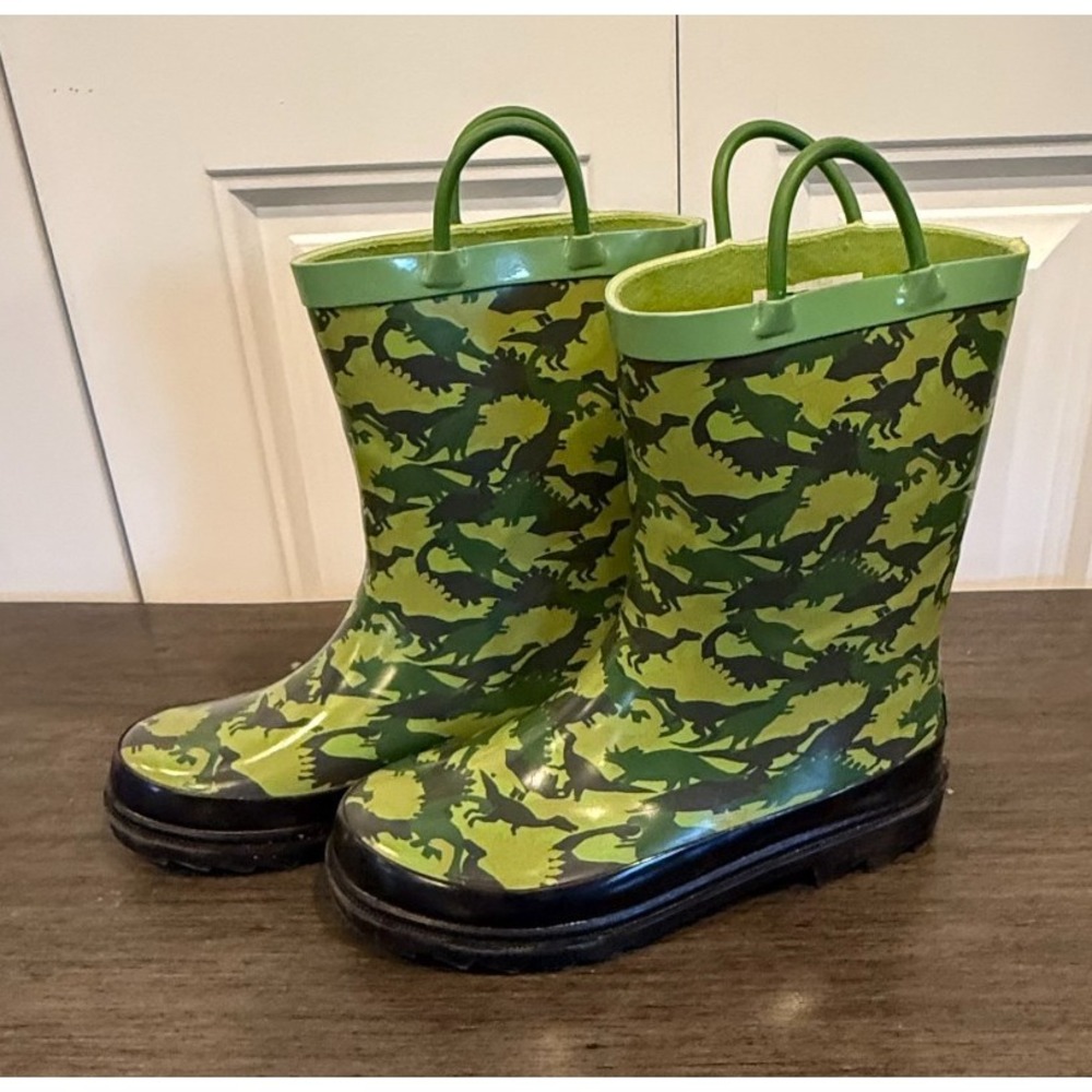 Blue Mountain Kids Dinosaur Rain Boots Size 13T Waterproof Rubber Pull On Green